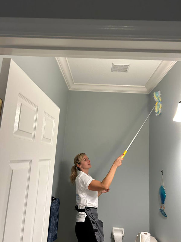 wow-now-cleaning---walls-cleaning
