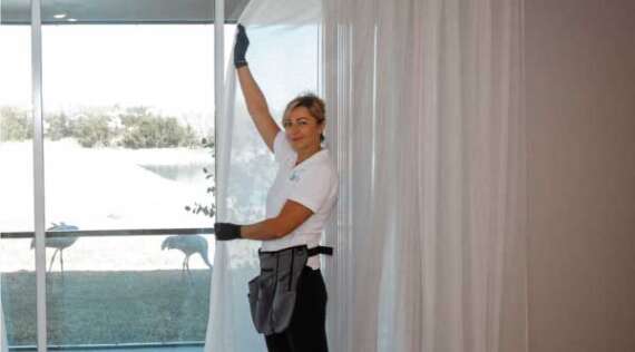 Window Washing and Glass Cleaning for Home and Commercial Properties