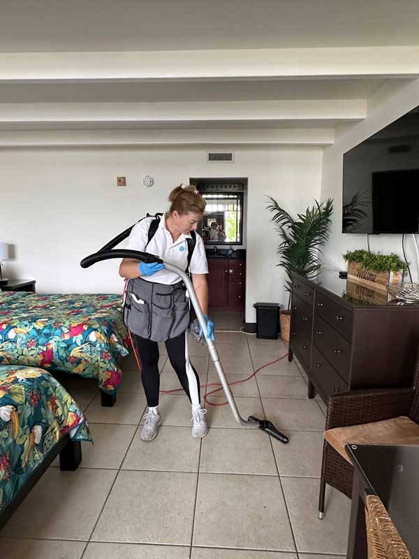Wow-Now-Cleaning---cleaning-Tampa Wow-Now-Cleaning---cleaning-Tampa